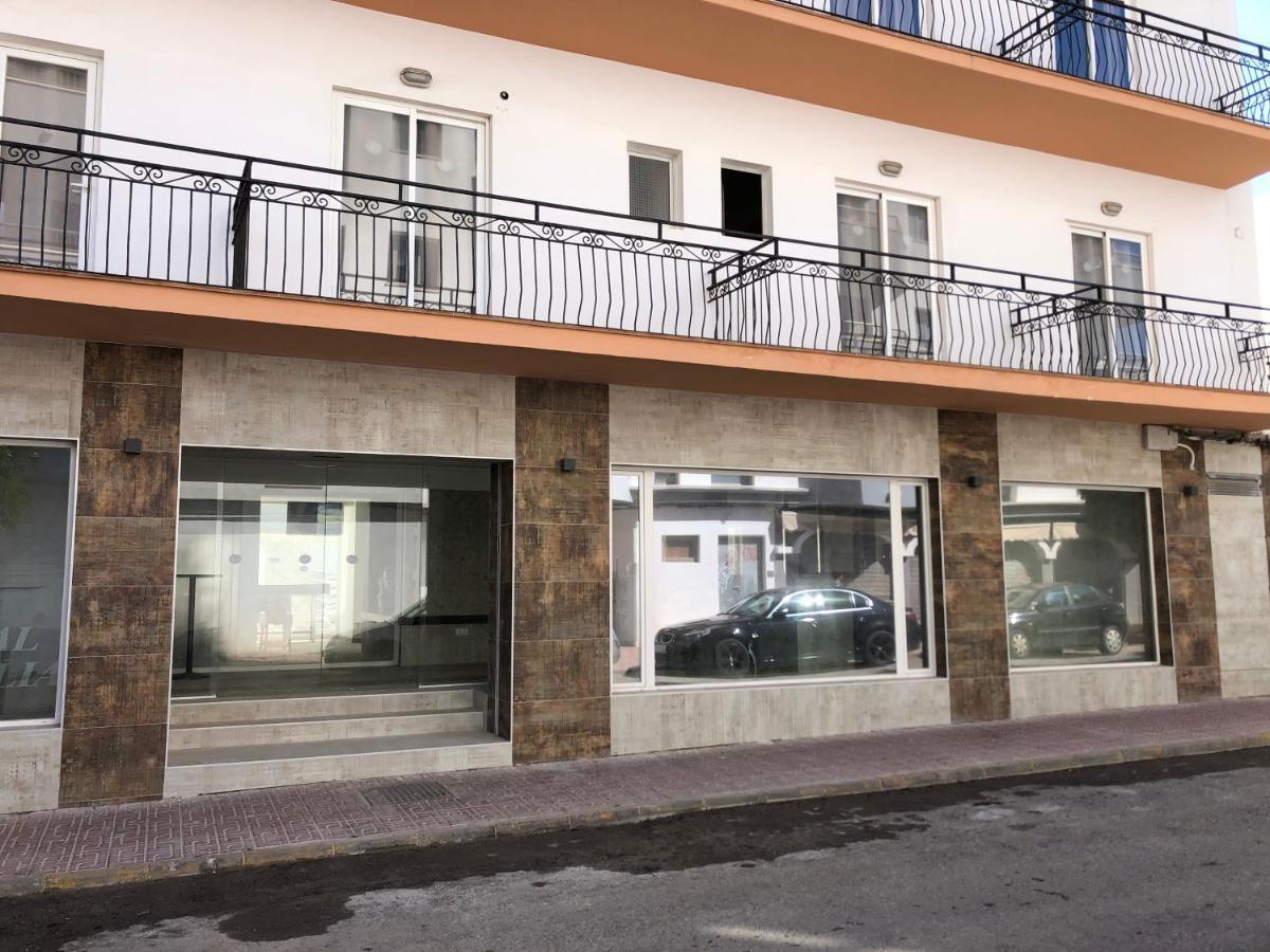 Hostal Rosalia Sant Antoni de Portmany Dış mekan fotoğraf