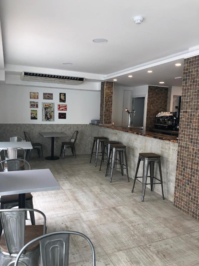 Hostal Rosalia Sant Antoni de Portmany Dış mekan fotoğraf