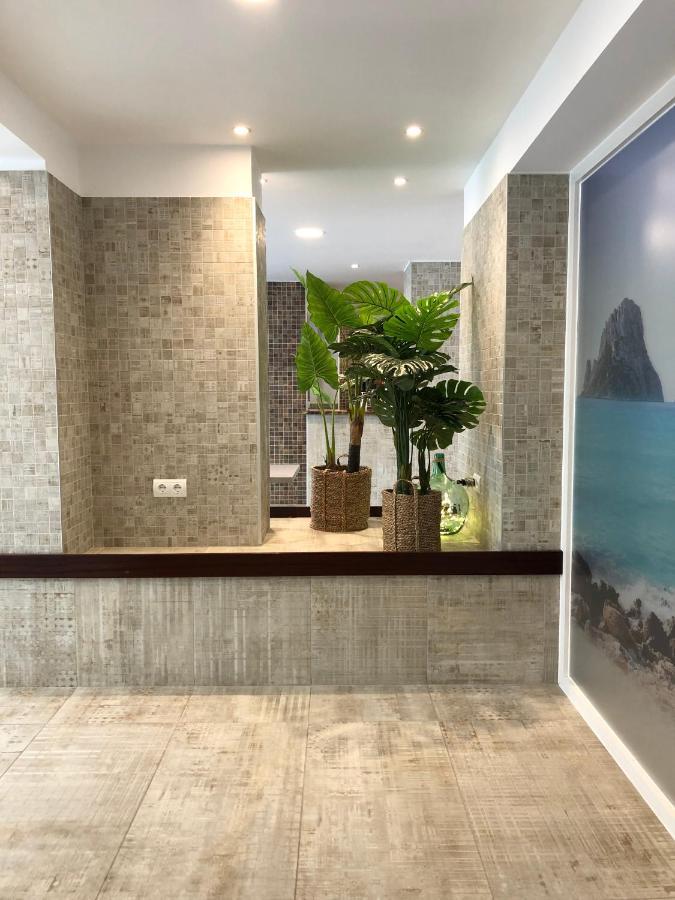 Hostal Rosalia Sant Antoni de Portmany Dış mekan fotoğraf